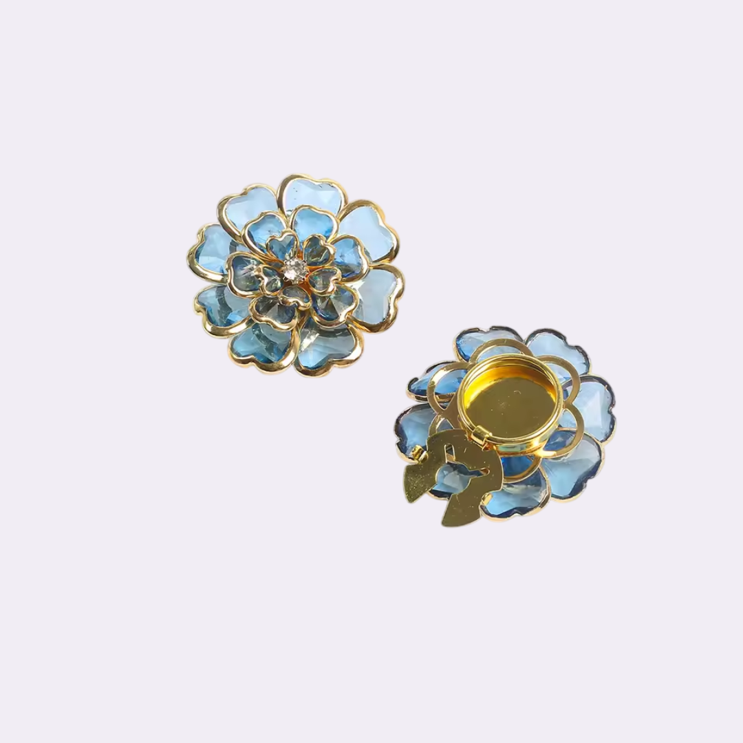 Pearl Whisper – Floral Brooch to Elevate Your Shirt